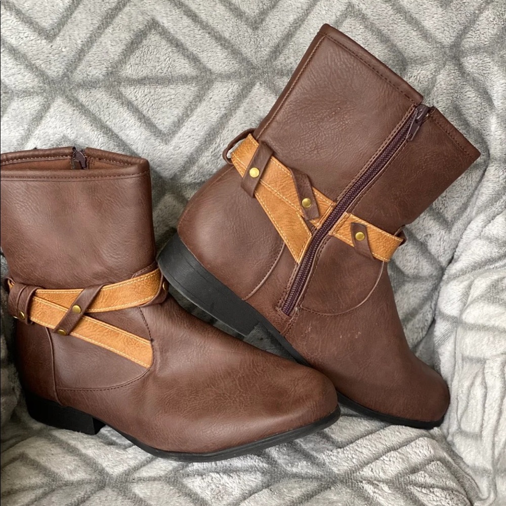 Brown boots